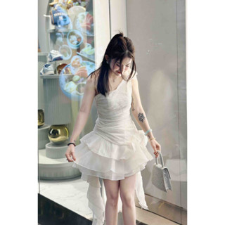 Đầm Lệch Vai Tua Rua Thiết Kế Kèm Hoa Sang Chảnh KC1524