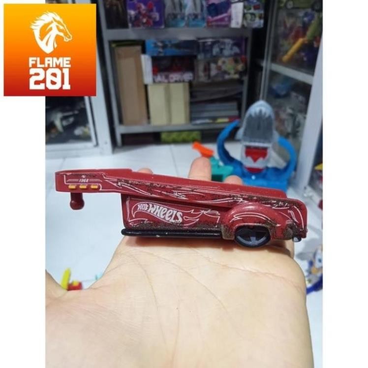 [2nd] Mô hình xe 1/64 Hot wheels Garage