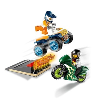 Lego city 60255 biểu diễn nhào lộn