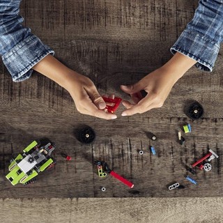 LEGO TECHNIC Máy Kéo CLAAS XERION Mini 42102