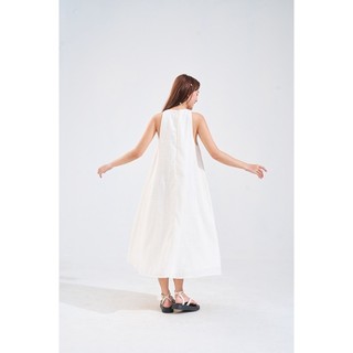 DOTTIE - Đầm dài cổ yếm D0222