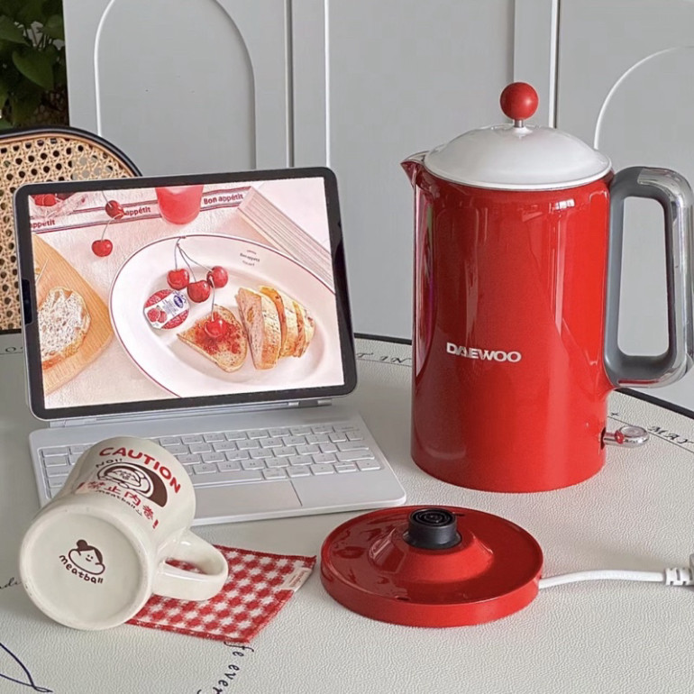 Ấm siêu tốc Daewoo dung tích 1.5l chính hãng có bản điện tử