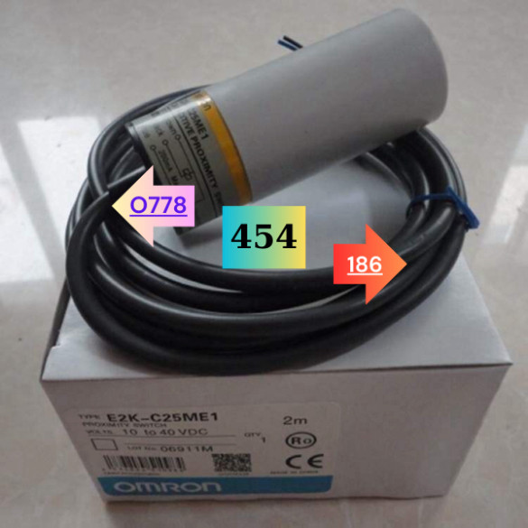 Cảm biến điện dung Omron E2K-C25ME1