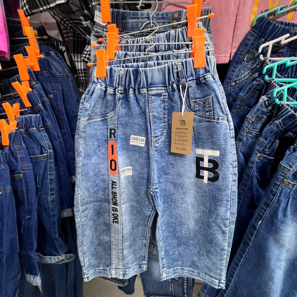 Combo sỉ quần jean bé trai, form lửng, in chữ, 100k1sp, size 33-35_sg2 ,vip