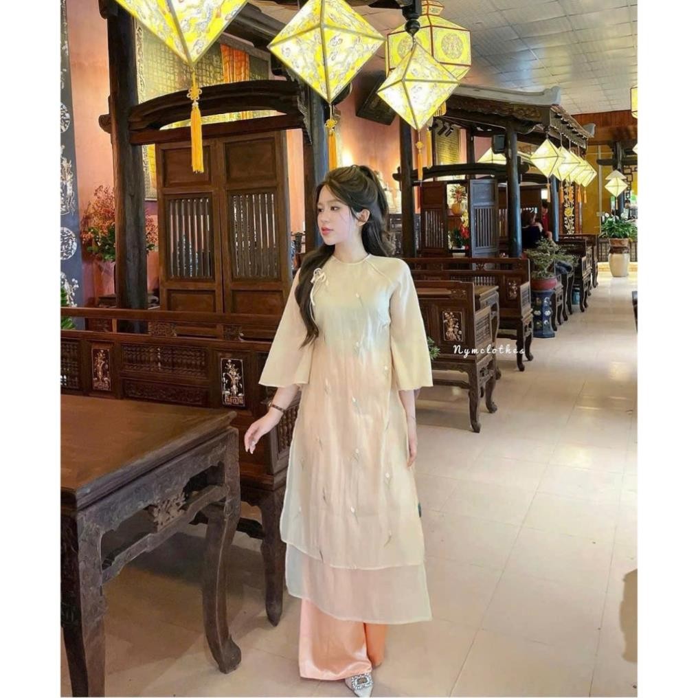 SET ÁO DÀI TƠ XƯỢC THÊU HOA CAM NHẠT + QUẦN SUÔNG CAM (TH)