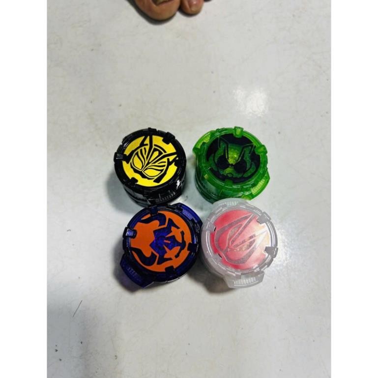 [HCM] ( Hàng có sẵn) Đồ chơi siêu nhân Kamen Rider Geats ID CORE BANDAI