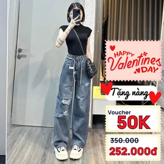 Quần jean rách gối ELWYN quần bò nữ ống rộng nữ thêu chữ sau basic màu xanh nhạt 8860