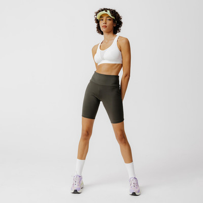 Quần short bó run dry 500 support cho nữ kaki đậm Decathlon KALENJI mã 8755245