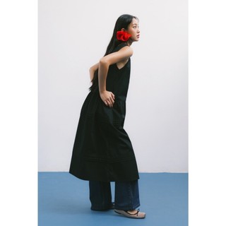 LIBÉ WORKSHOP - Đầm dáng suông xếp tầng màu đen