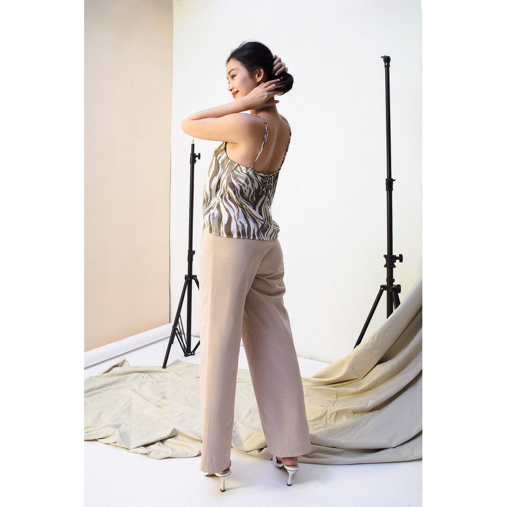 LIBÉ - Áo 2 dây cổ V in họa tiết vằn