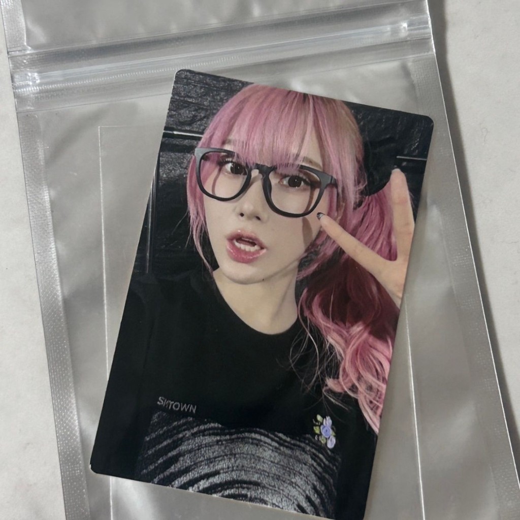 aespa Áo hoodie triển lãm Pear, áo hoodie Pear trí tuệ sớm, áo hoodie triển lãm Pear, Pear Triển lãm