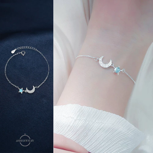 Lắc tay bạc nữ S925 mặt trăng moonstone Asimi Moonstone Hand LT30 - đeo trên mẫu