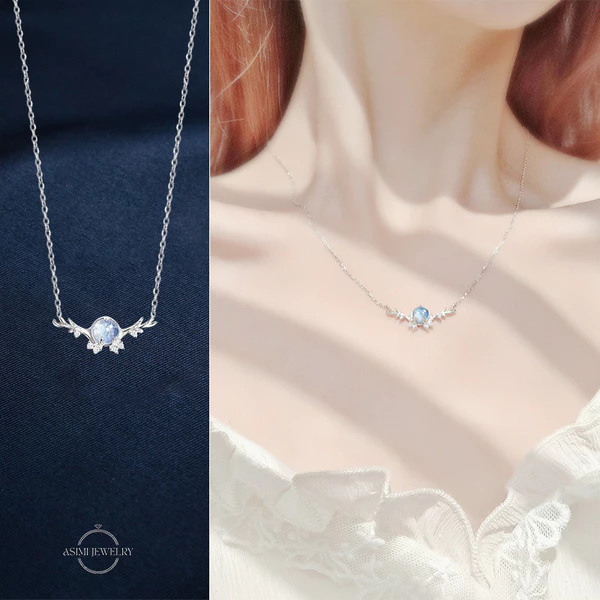 Dây chuyền bạc nữ Bờ Biển  Moonstone Asimi Ocean Wing DC65 - đeo trên mẫu
