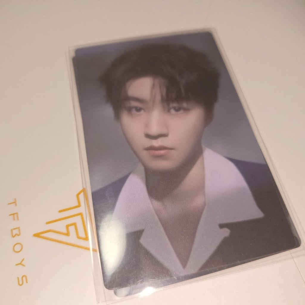 TFBOYS Album kỷ niệm 10 năm, lợi ích thẻ mới AB Thẻ chính thức không liên kết phiên bản giới hạn Wan