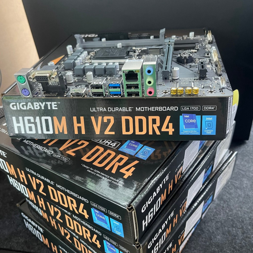 Main Gigabyte H610M (Chipset Intel H610/ Socket LGA1700/ VGA onboard)