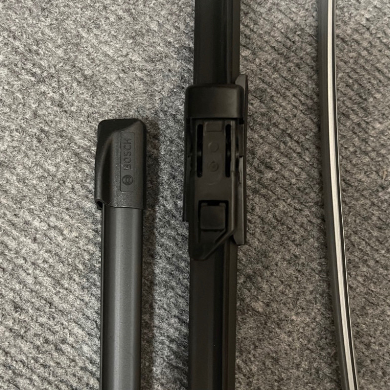 Chổi gạt mưa xe Honda Civic Gen 11 2022 2023 2024 2025 phom xe mới nhất liên doanh Bosch