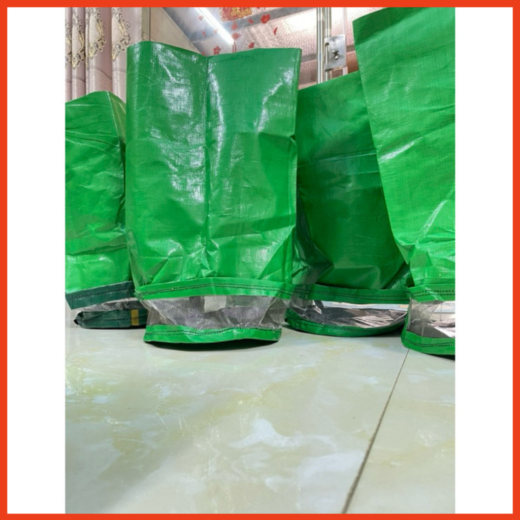 "TÚI NGOÀI TRỜI ĐỰNG ONG VÒ VẼ, ONG ĐẤT THUẬN TIỆN VÀ AN TOÀN CHO BẠN"