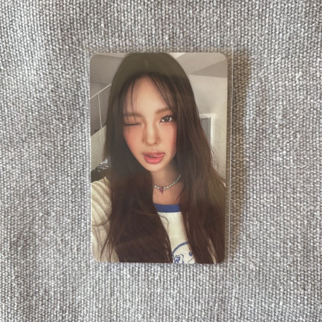 newjeans Thẻ nhỏ Whale Li Huiren chính hãng hyein