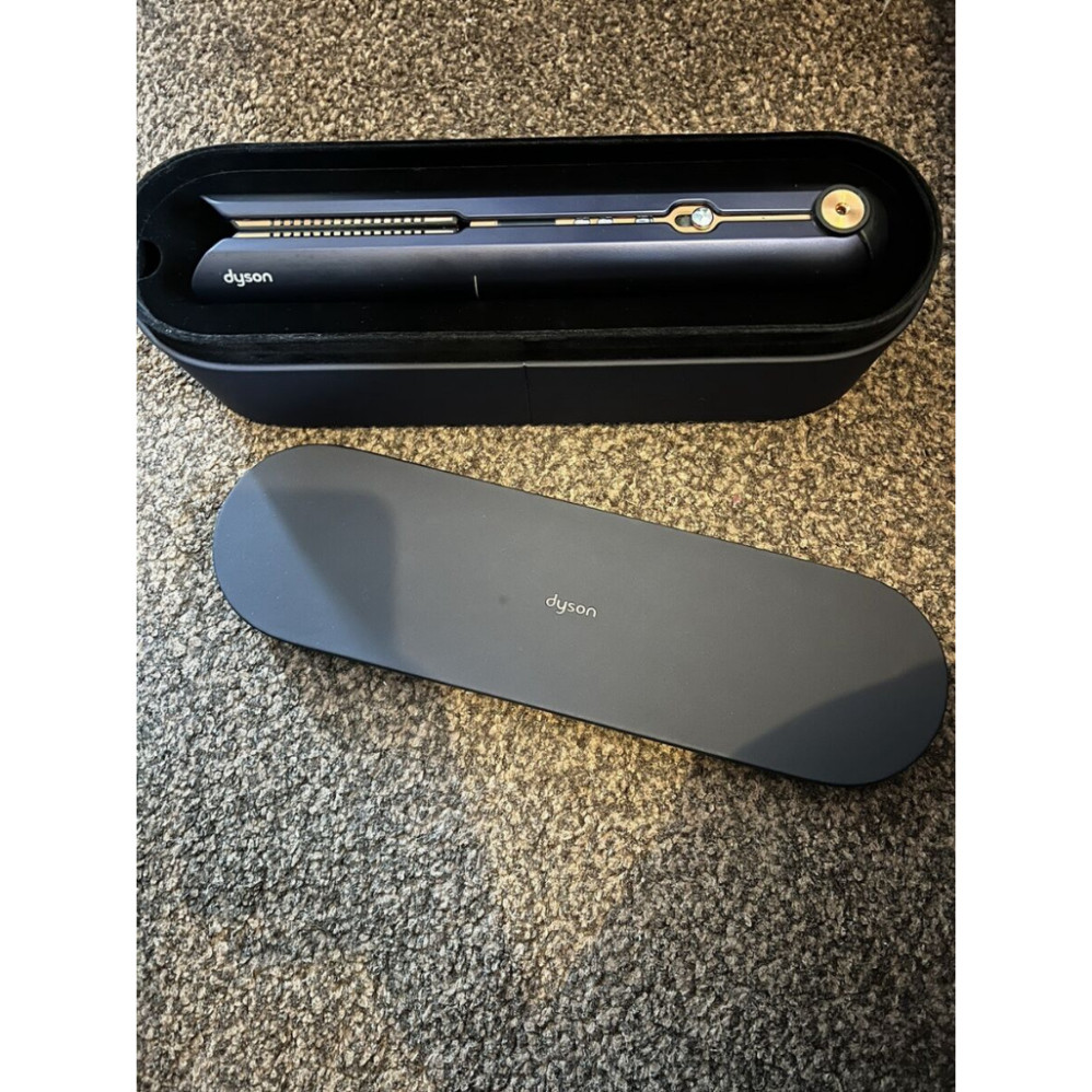 [Bán Chạy] Hộp đựng máy duỗi tóc Dyson Corrale  , fullbox, kèm bộ quà tặng sang trọng và chất lượng.