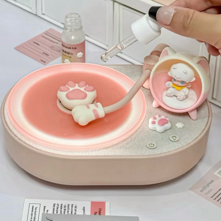 Loa bluetooth kiêm đèn ngủ toả tinh dầu Ezvalo phiên bản chân mèo dễ thương chính hãng bảo hành