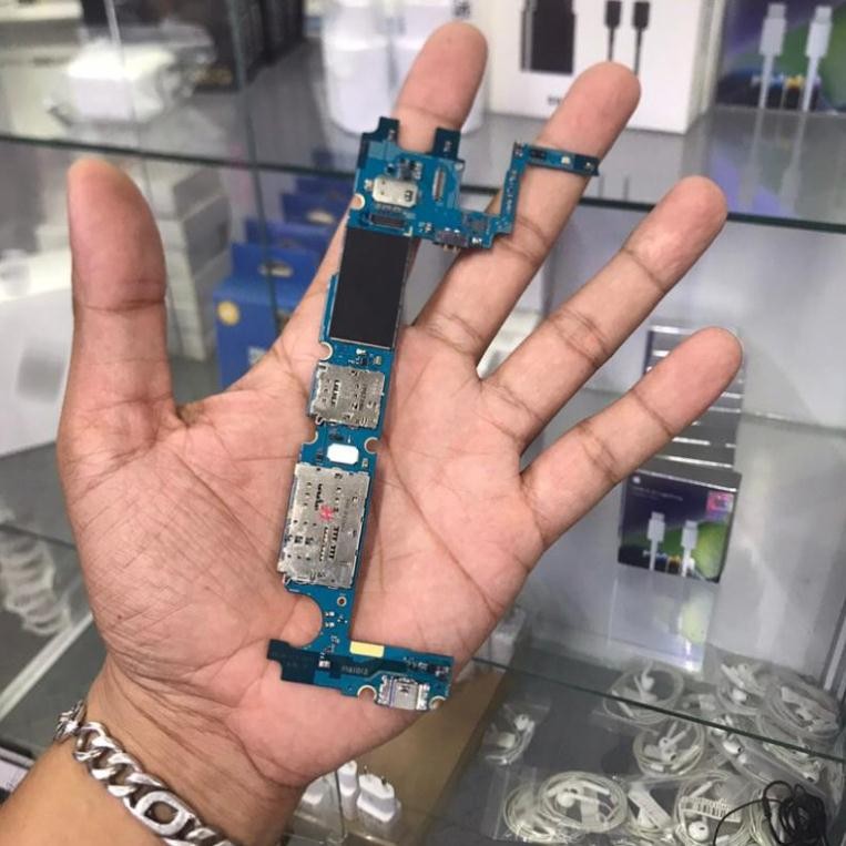 Bo mạch Samsung J7 Prime. Main Samsung J7 Prime hàng Zin bóc máy. Cam kết chất lượng tốt