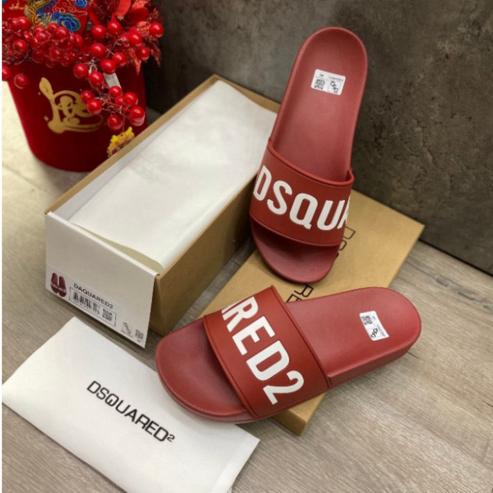 Giày dép nam DSQUARED2 màu Đỏ Mận - Dép xu hướng 2024, phong cách thời thượng, đang có chương trình 
