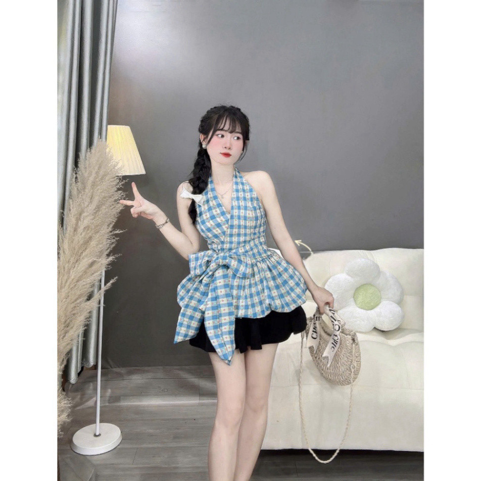 Yếm Nữ Xinh Xắn, Áo Yếm Kết Nơ Eo Mix Chân Váy Dáng Bí Sang Chảnh Hoàn Hảo Cho Ngày Đi Chơi Biển