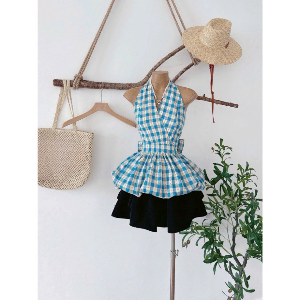 Yếm Nữ Xinh Xắn, Áo Yếm Kết Nơ Eo Mix Chân Váy Dáng Bí Sang Chảnh Hoàn Hảo Cho Ngày Đi Chơi Biển | BigBuy360 - bigbuy360.vn