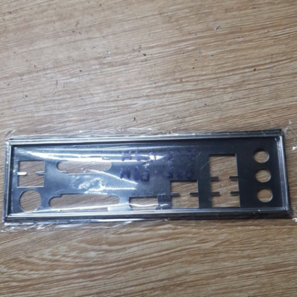 Chặn main Giga B75M-D3H , Giga Z77H-D3H 4 khe ram mới 100%