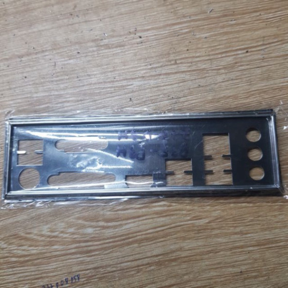 Chặn mainGiga B75M-D3H, Giga Z77-D3H mới tinh 100%