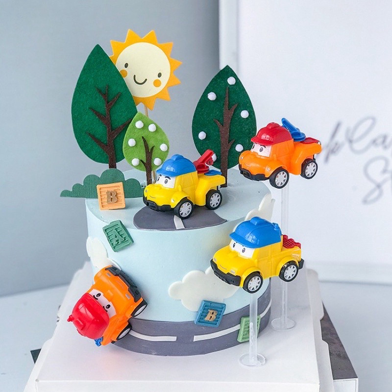 * Set 4 xe đội mũ trang trí banh kem, bánh sinh nhật *