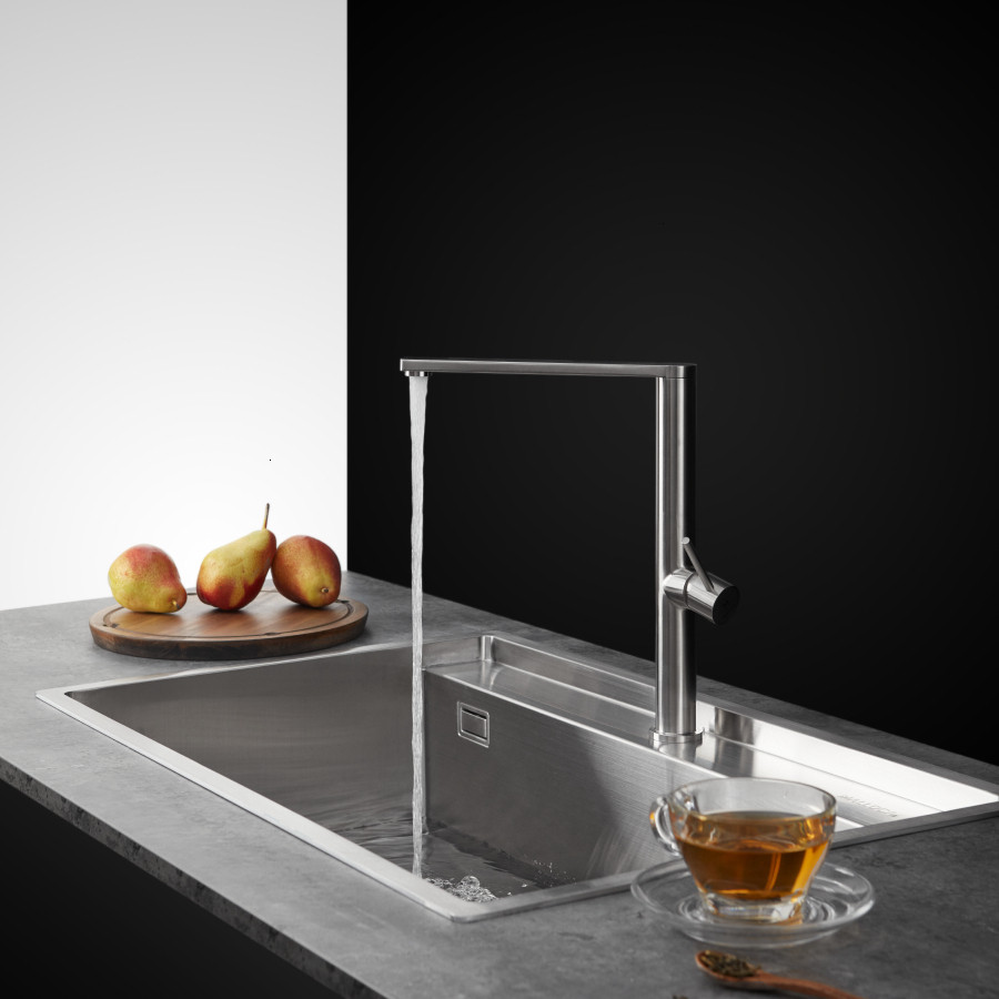 [CHÍNH HÃNG] Vòi Rửa Chén Nóng Lạnh Malloca K061-SS/ K061SS - Inox 304 Cao Cấp - Thiết Kế Sang Trọng