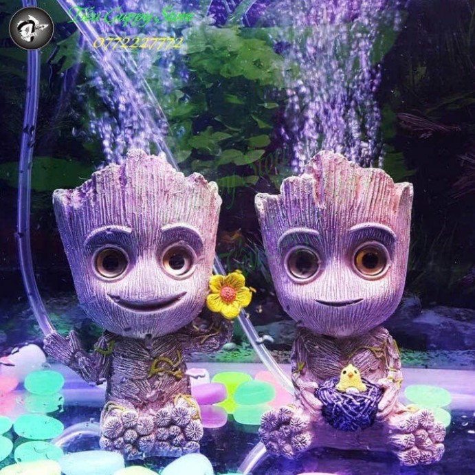 Tượng groot kèm sủi oxi trang trí bể cá- tượng groot đá sủi oxi