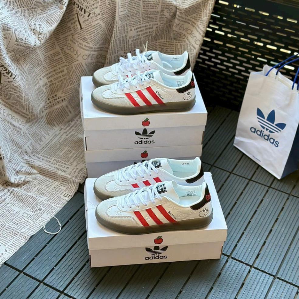 Giày Thể Thao Adidas Samba Hello Kitty Trắng Vạch Đỏ