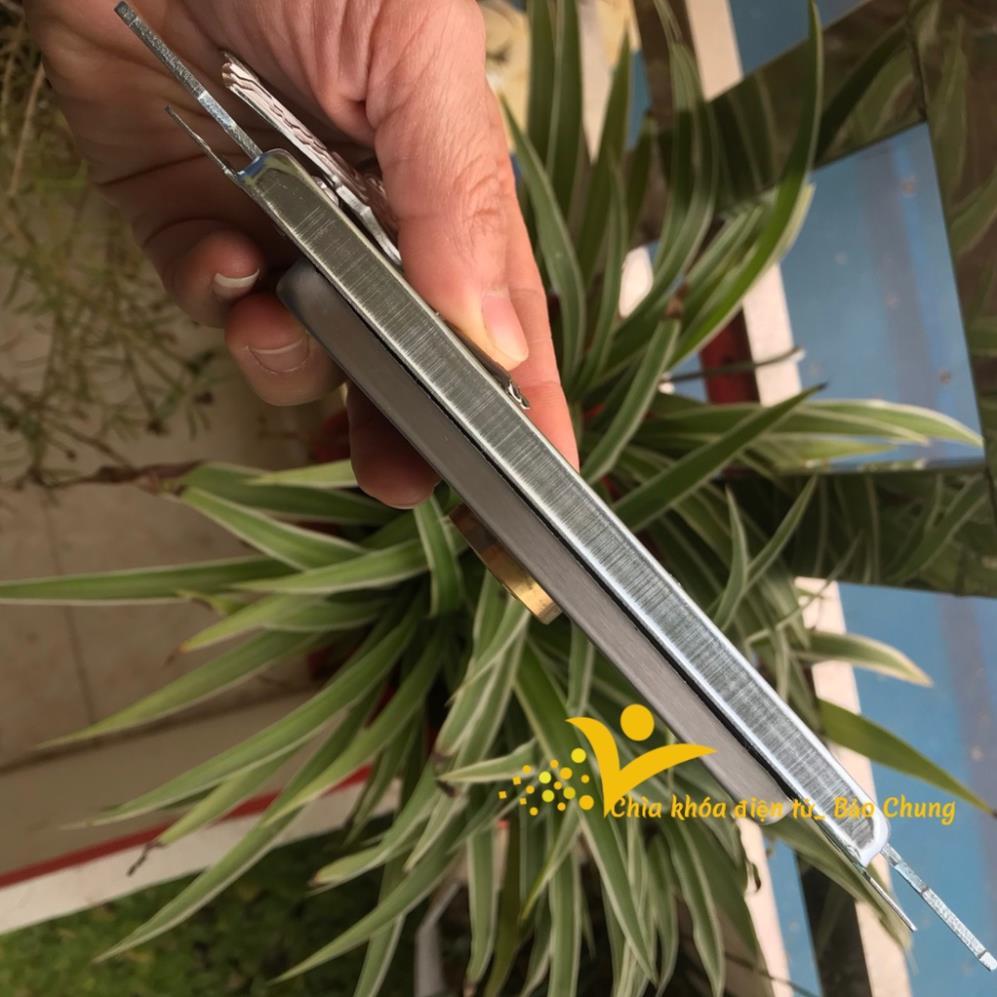 Ổ khóa cửa cuốn cơ chìa khoan vi tính công nghệ mới 2 hàng bi chống trộm lắp cho cửa cuốn kéo tay.