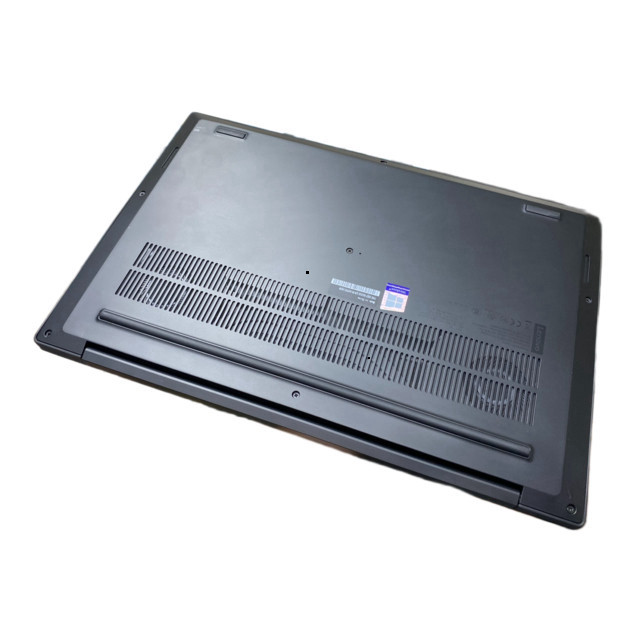 ThinkPad P1 Gen 2 i7 9750H 16Gb Ram, SSD 512Gb, Fhd 15,6inch, Quadro T2000.