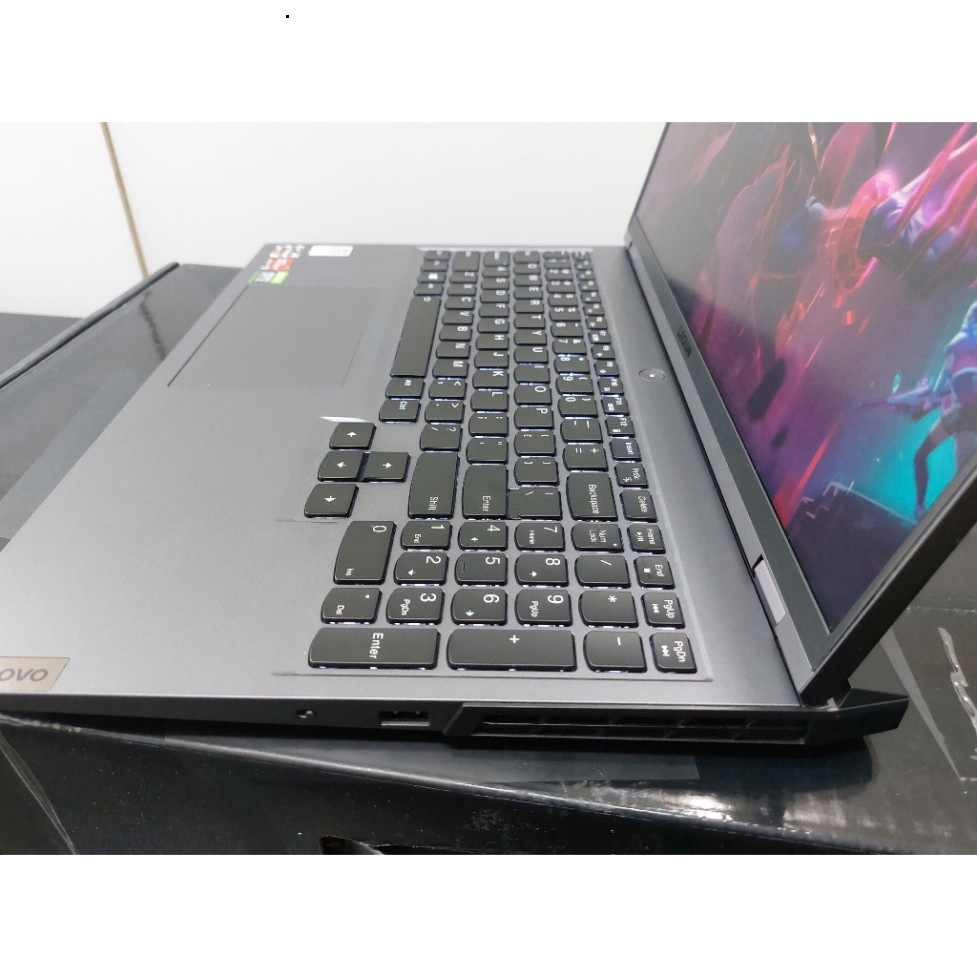 "Laptop Gaming Lenovo Legion 5 Pro 16inch 2K Ryzen 7-5800H 16GB 512GB NVIDIA RTX 3070"