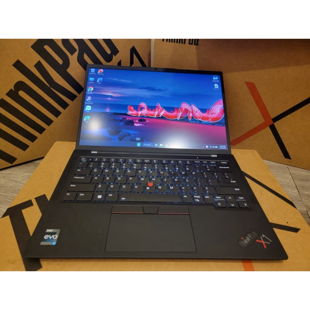 Thiết Kế Laptop Lenovo ThinkPad X1 Carbon Gen10 I7 12th Gen 16GB/256GB