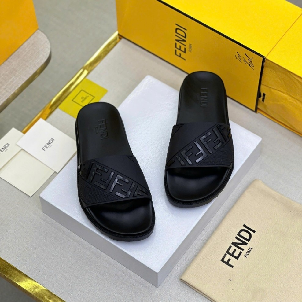 Dép Quai Ngang Fendi  Logo Đen Full Black Cao Cấp
