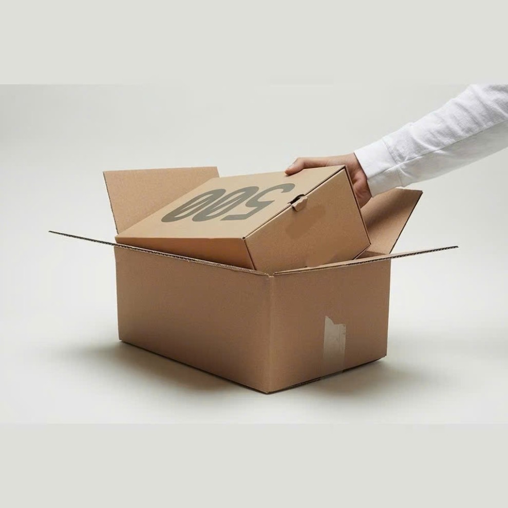 [ Quà Tặng ] Mua Giày Tặng Kèm HBV