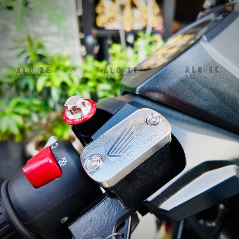 Nắp dầu cho xe HĐ lỗ xéo và lổ thẳng Inox 304 - Tặng kèm ốc thái V2