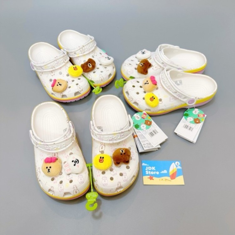 JDK Store_Dép Sục Classic Line Friends Người Lớn Và Trẻ Em Full Charm -Store
