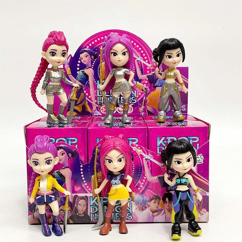 (TA) (KPop Demon Hunters) Bộ Mô Hình Blind Box KPop Demon Hunters – Nhân Vật Mira, Rumi, Zoey (Set 6