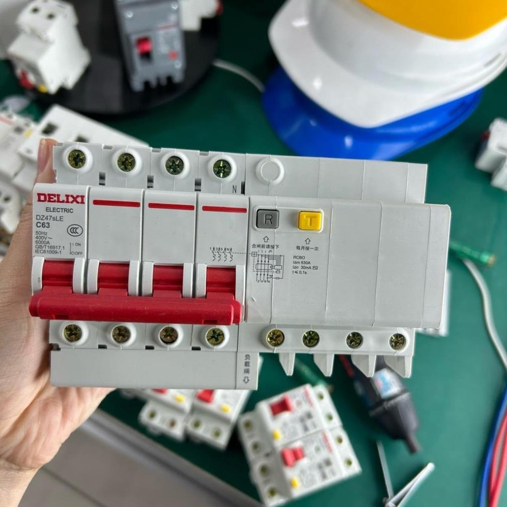 Aptomat DELIXI RCBO DZ47sLE 4P C63