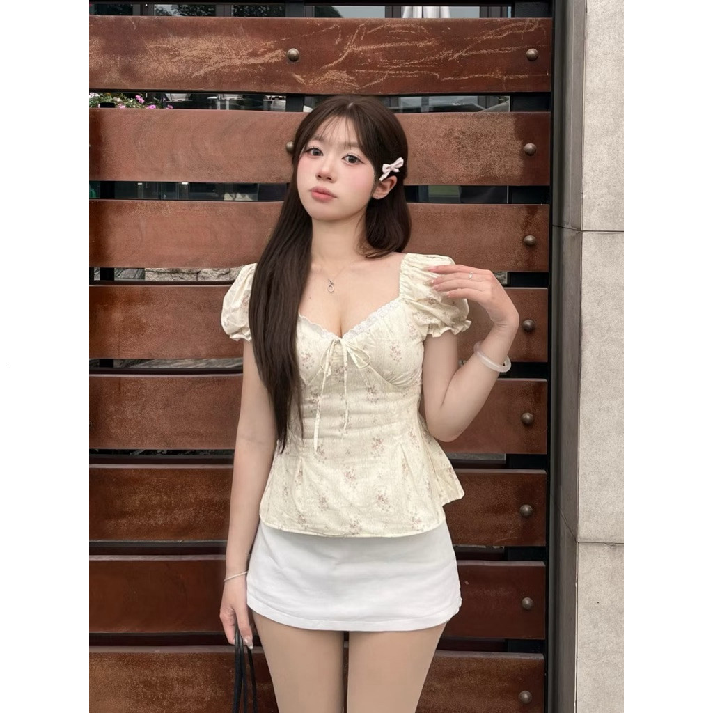 Áo Babydoll Nữ Dáng Cotteque Tiểu Thư Mặc Được 2 Kiểu Chi Tiết Tay Bồng Cổ V Có Chiết Eo LÂM TÚ MA8229 | BigBuy360 - bigbuy360.vn