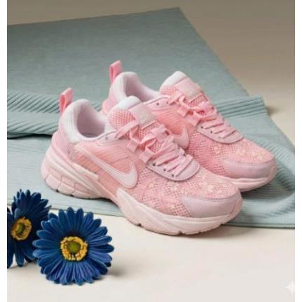 Giày Thể Thao Sneakers Nike V2K Run ‘Pink Foam’