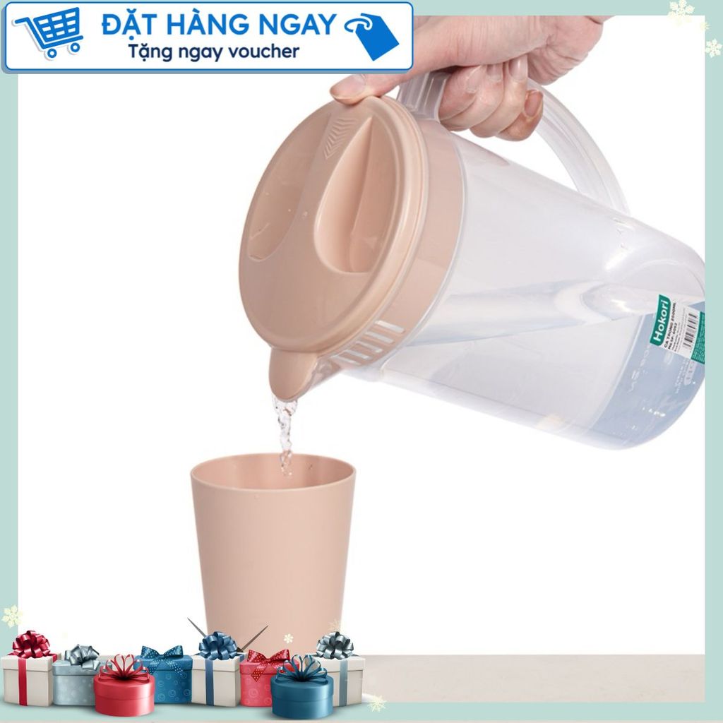 (sẵn hàng ) BỘ 4 CỐC NHỰA VÀ CA TRONG 2500ML HOKORI 6052 NẮP ĐẬY KÍN nhựa loại 1