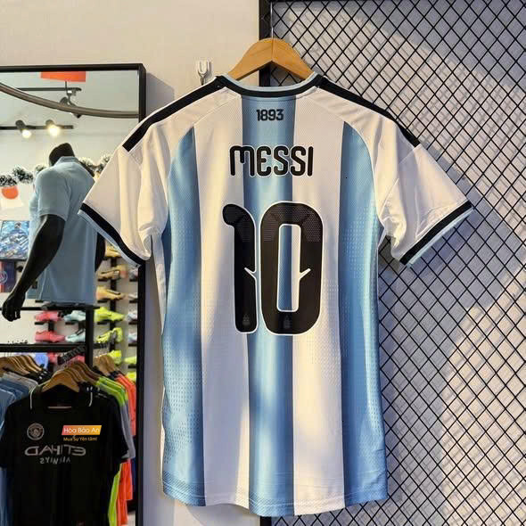 [Chỉ Có Áo] Áo Bóng Đá Play.er Đội Tuyển Argentina sân nhà sọc xanh WC 2026 - Hàng Nhập Khẩu Thái Lan | BigBuy360 - bigbuy360.vn