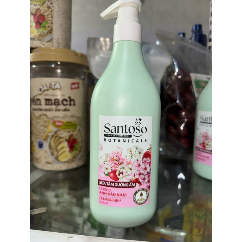 Sữa tắm Santoso hương hoa và gỗ Nhật 500ml