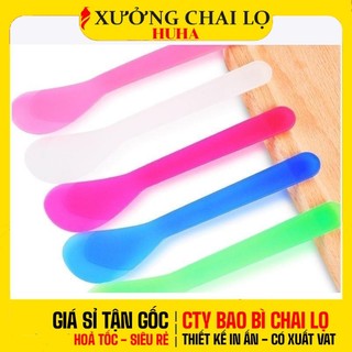 [COMBO 50 CÁI] Que Nhựa Múc Kem Spa ❣️ Dụng Cụ Chuyên Dùng Trong Thẩm Mỹ, Mỹ Phẩm